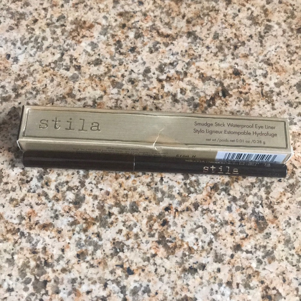 Stila waterproof eye liner